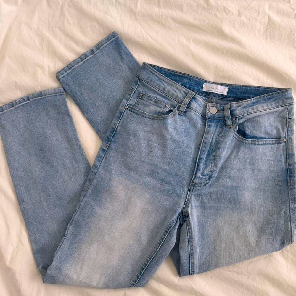 OAK + FORT LIGHT BLUE SLIM LEG CROP JEANS - 26
